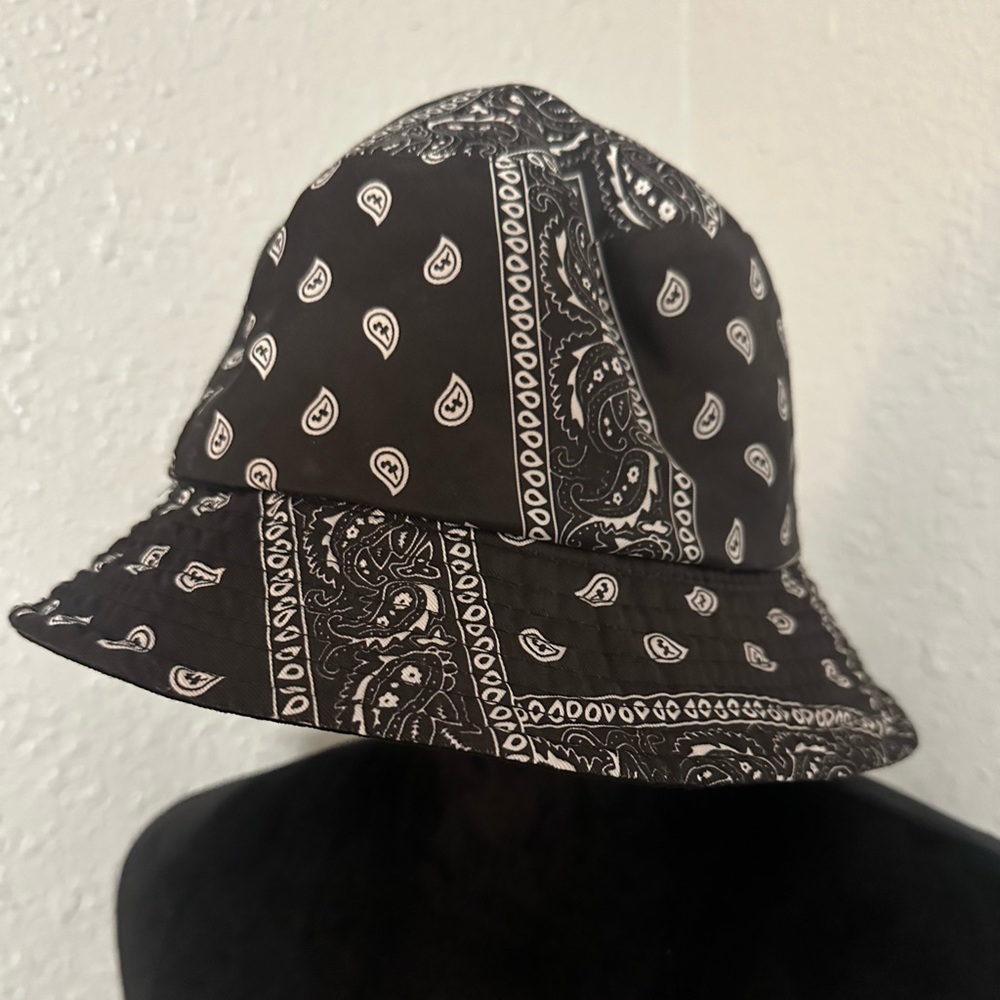 NEW Paisley Bucket Hats